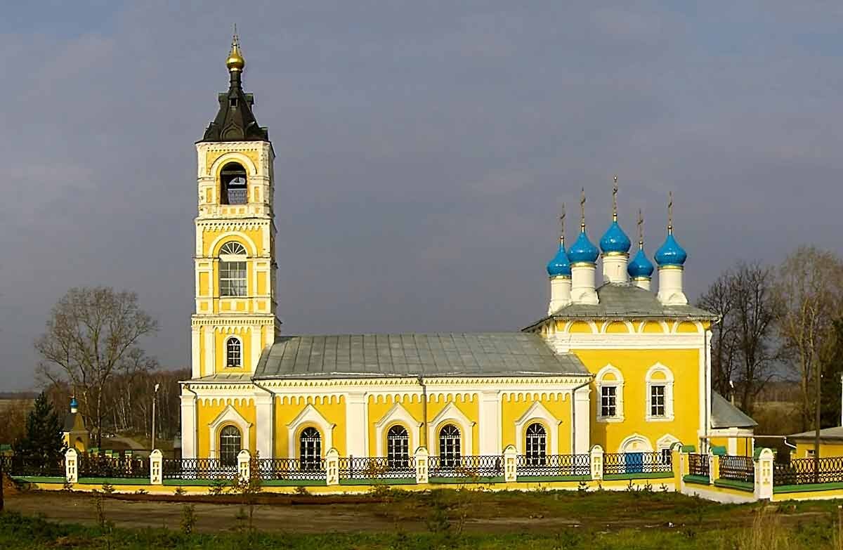 Свято-Казанский храм в Лакинске (Ундоле)