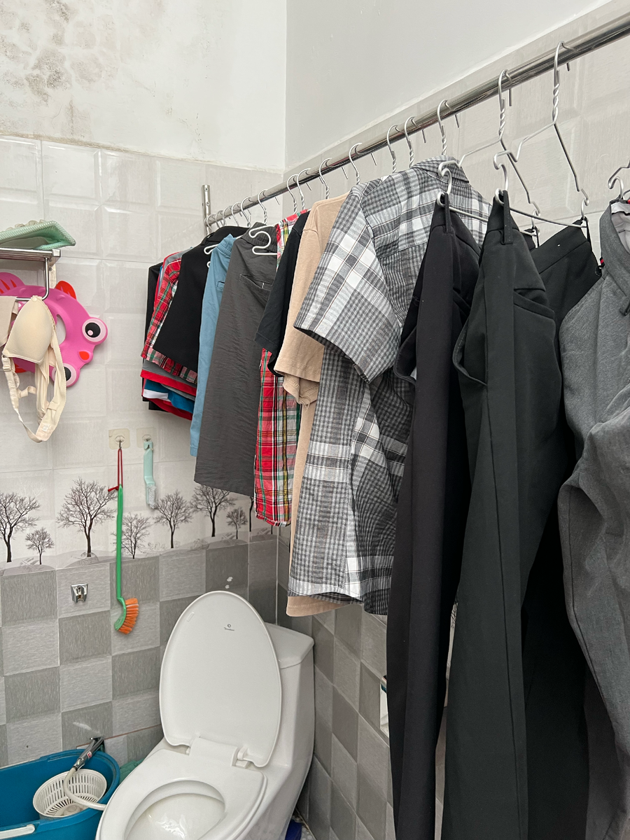 Туалет общего пользования в кафе