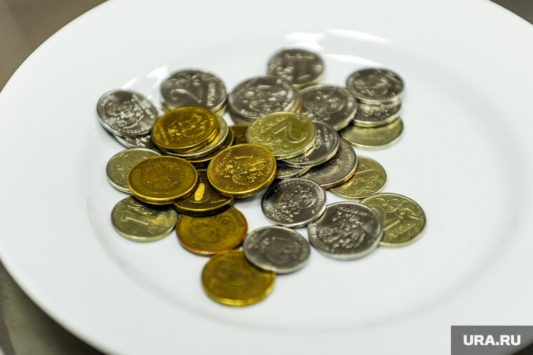    Кондуктора не устроило, что часть денег за билет была мелкими монетами