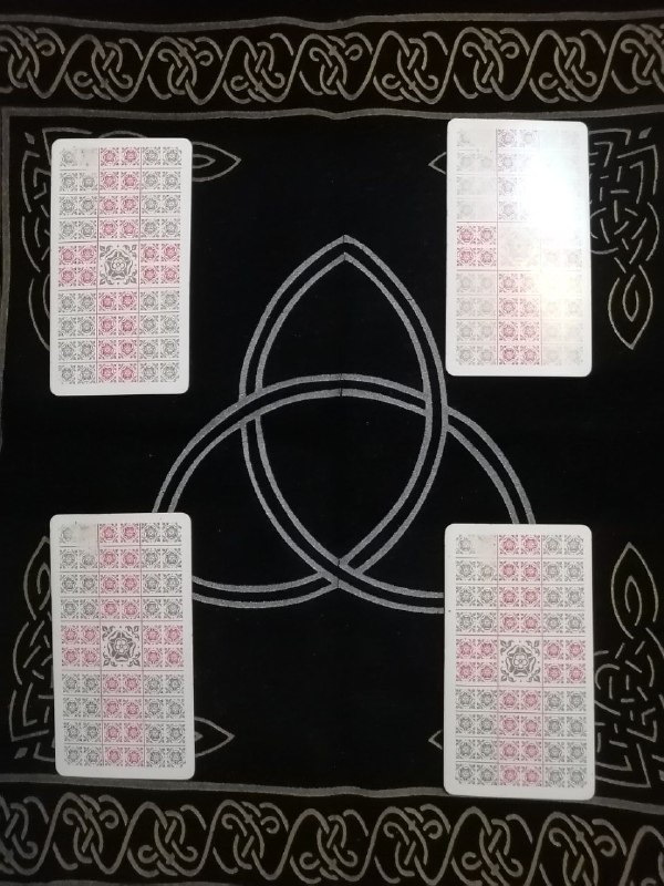 Врианты. Порядок 1-2 верхний ряд 3-4 нижний ряд слева направо.