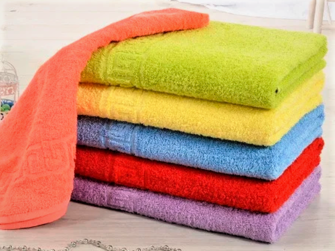 Производство махровых полотенец. Полотенце махровое 40х70. Полотенце махровое 70х140. Полотенце/разноцветное. Цветные полотенца.