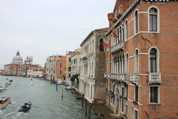 Что не стоит делать в Венеции