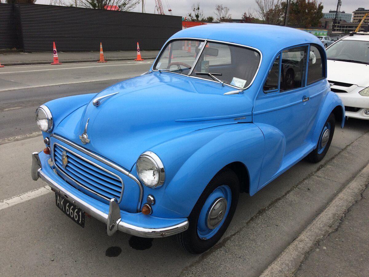 Автомобиль Morris Minor