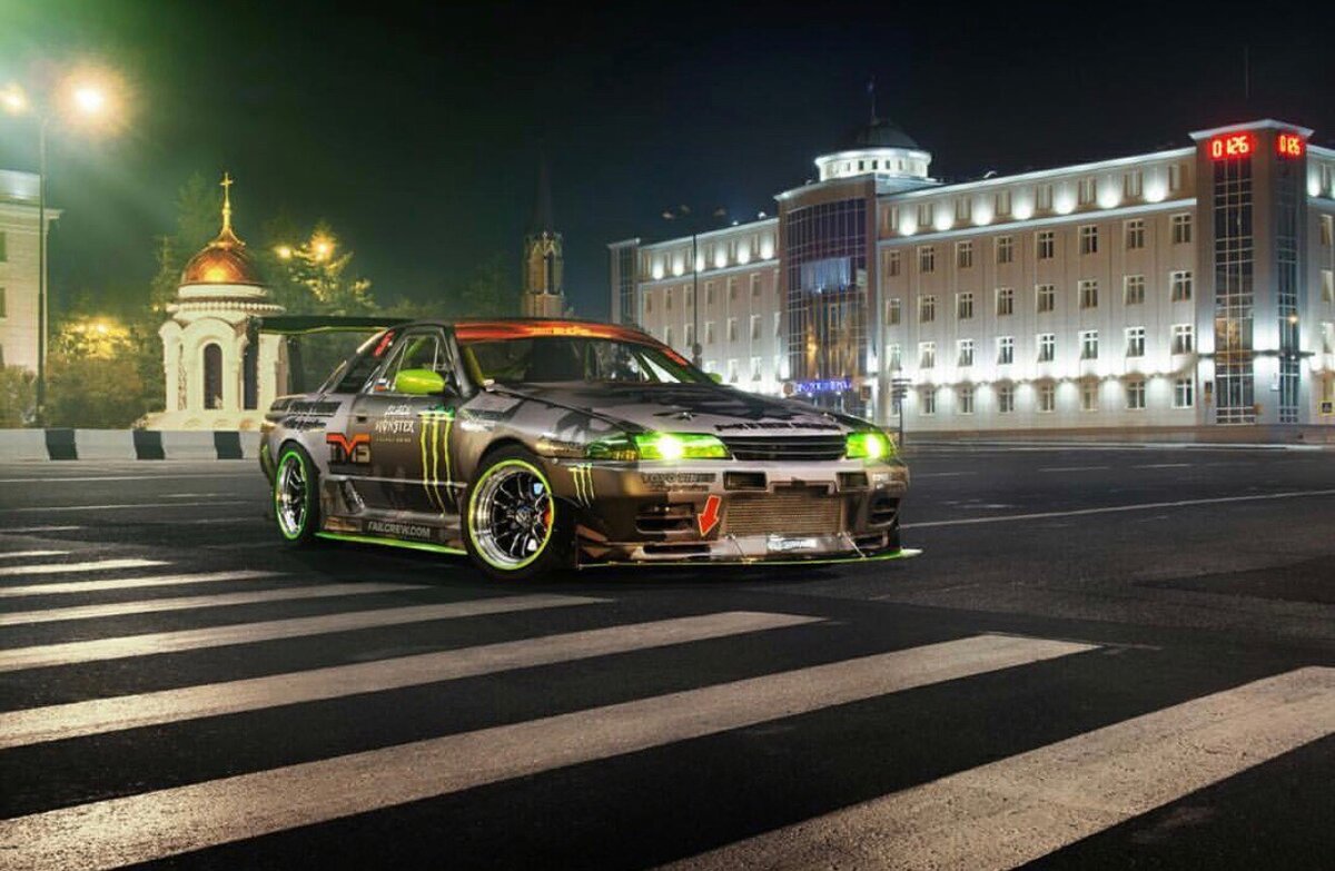 Nissan Skyline r32 Цареградцев