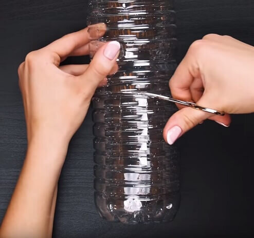 Фото: отверстие для фена в бутылке