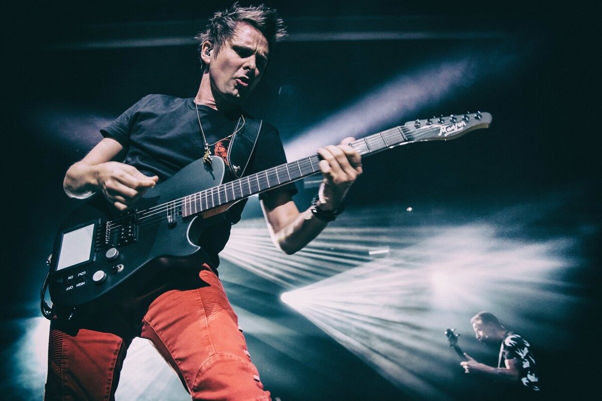 Matt Bellamy, фронтмен группы Muse и автор большинства песен.