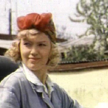 Актриса елена попова биография и личная жизнь Елена Попова. Личная жизнь талантливой актрисы и "Советской Мэрилин Монро". Сине