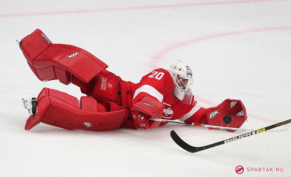 Быстро забылось, что при счете 2:2 Хомченко спас Спартак от верного гола