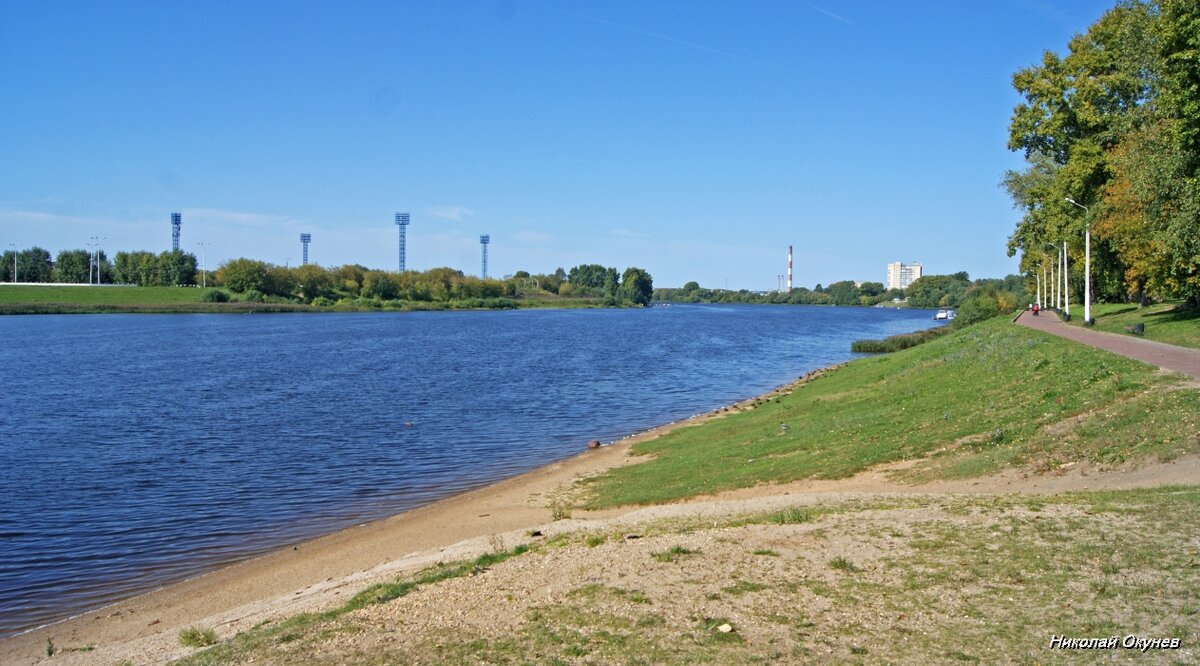 2. Вид в направлении, противоположном течению реки.