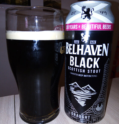 Black Scottish Stout в стакане. Фото автора
