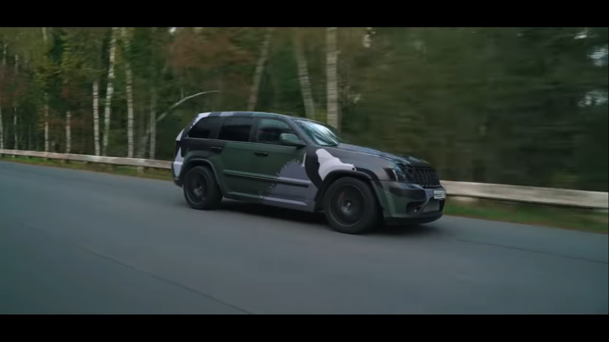  Jeep Grand Cherokee SRT8