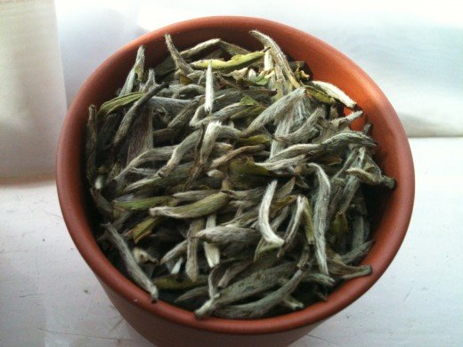 Белый серебристый чай