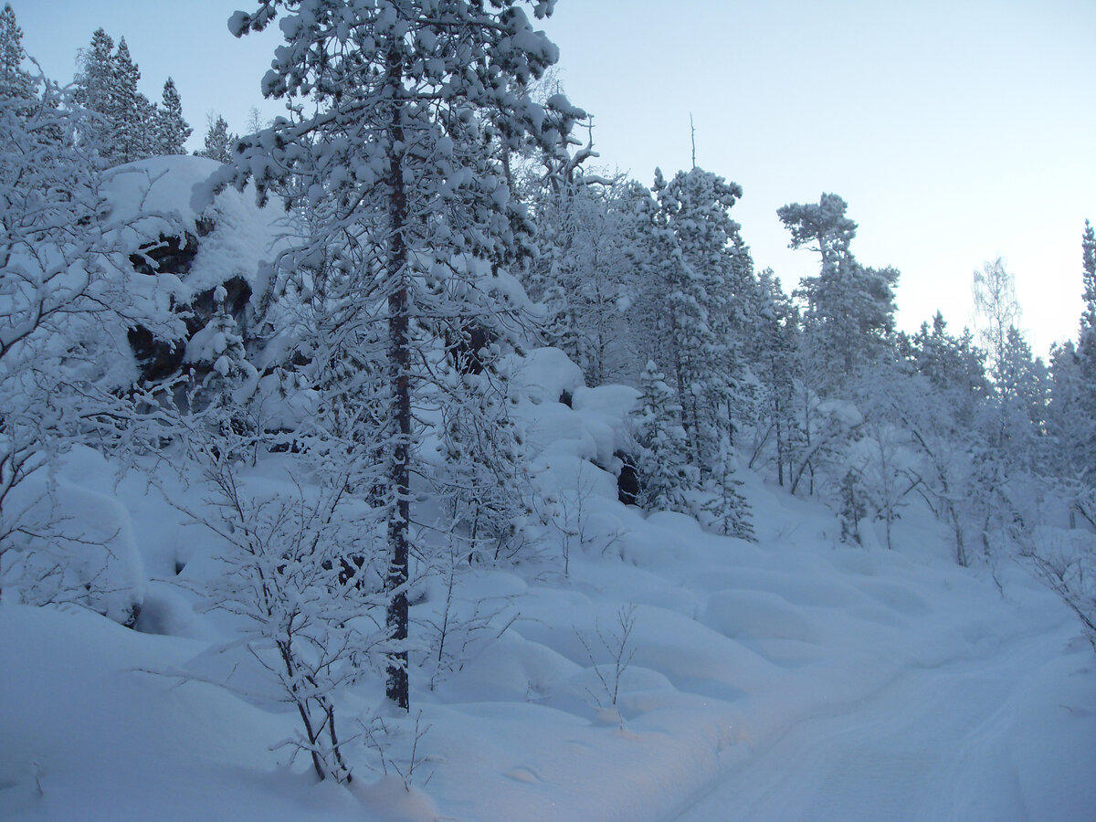 Зимник на озеро Крестовое(Окуневое). Фото из личного архива.