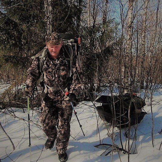 Впереди -Я. Потаскуха следом...