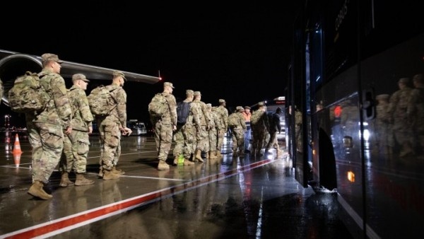 Военнослужащие США в аэропорту Гамбурга 21 февраля. Открытые источники
