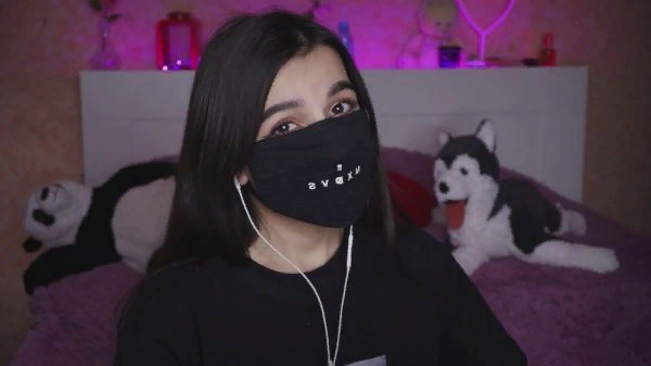 Стримерша Tenderlybae некоторое время считалась девушкой Владимира Братишкина.