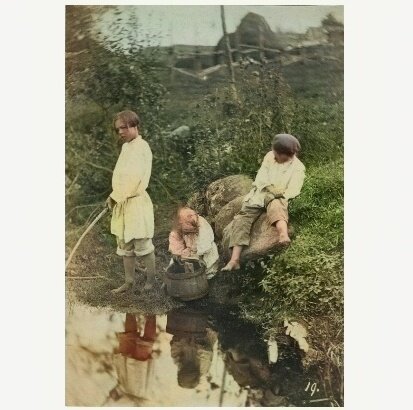Исторические фотографии крестьян Петербурга 19 века - впервые в цвете