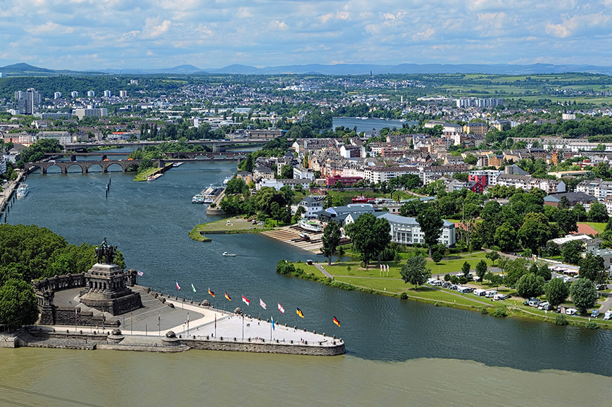 Кобленц. Слияние Рейна и Мозеля.