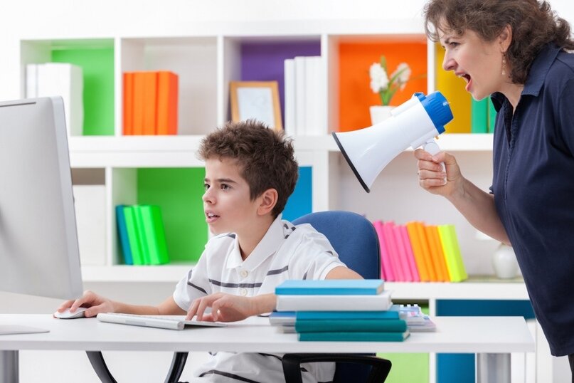       зависимость