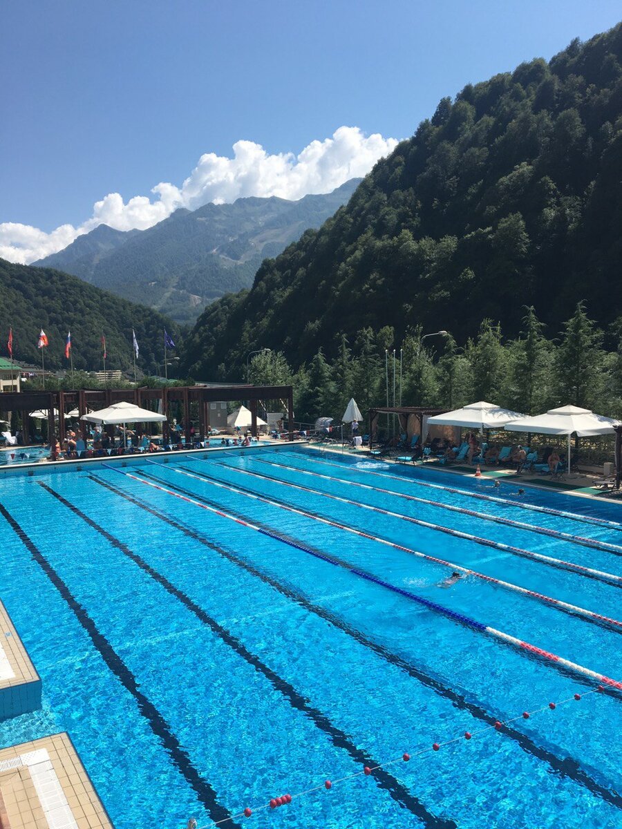 Бассейн Гранд отель поляна