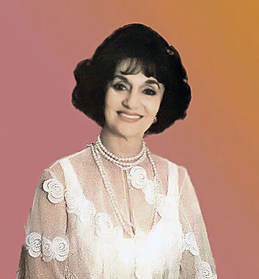 Зара Александровна Долуханова (1918—2007) — советская, российская и армянская певица (колоратурное меццо-сопрано). Народная артистка СССР (1990). Лауреат Ленинской (1966) и Сталинской премии второй степени (1951).
С 1972 года преподавала в Музыкально-педагогическом институте им. Гнесиных (с 1983 — профессор, в 1980—1985 — заведующая кафедрой сольного пения). Член Союза театральных деятелей РФ (1977).