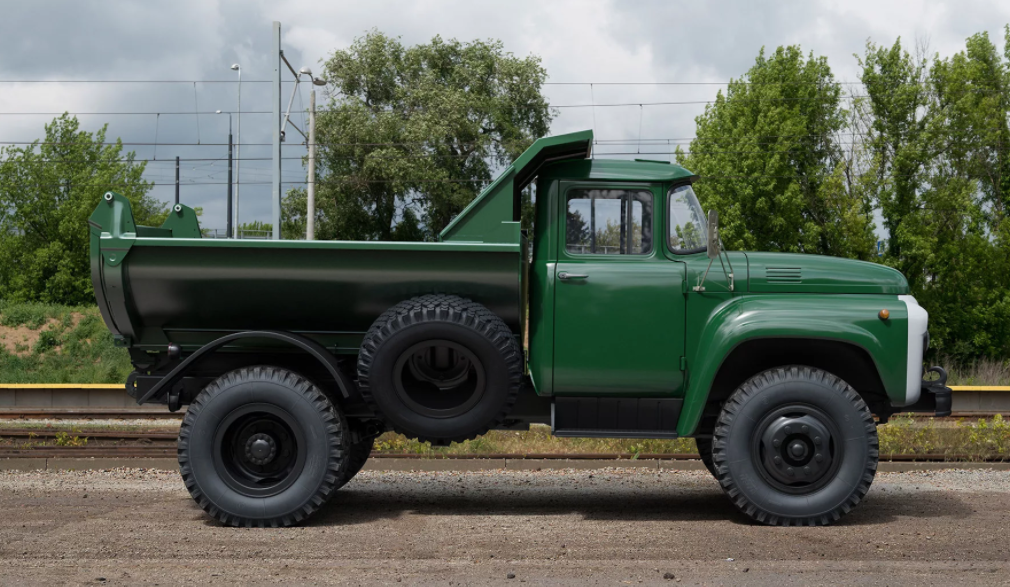 drive2.ru. Фото с Яндекса. ММЗ–555.