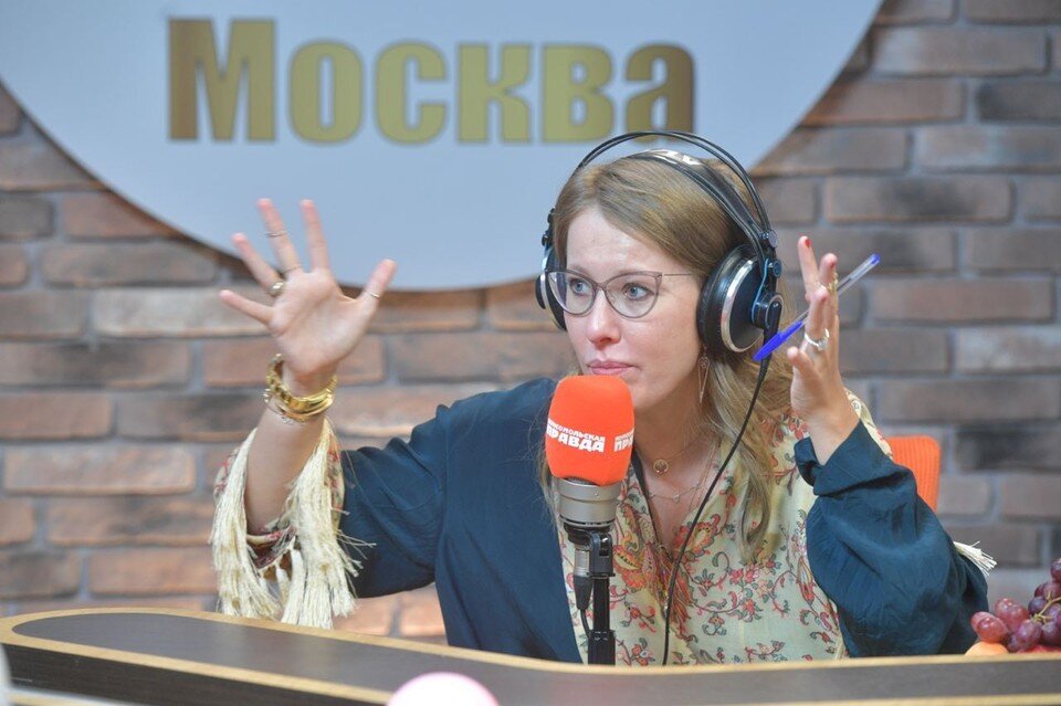     Ксения Собчак Михаил ФРОЛОВ