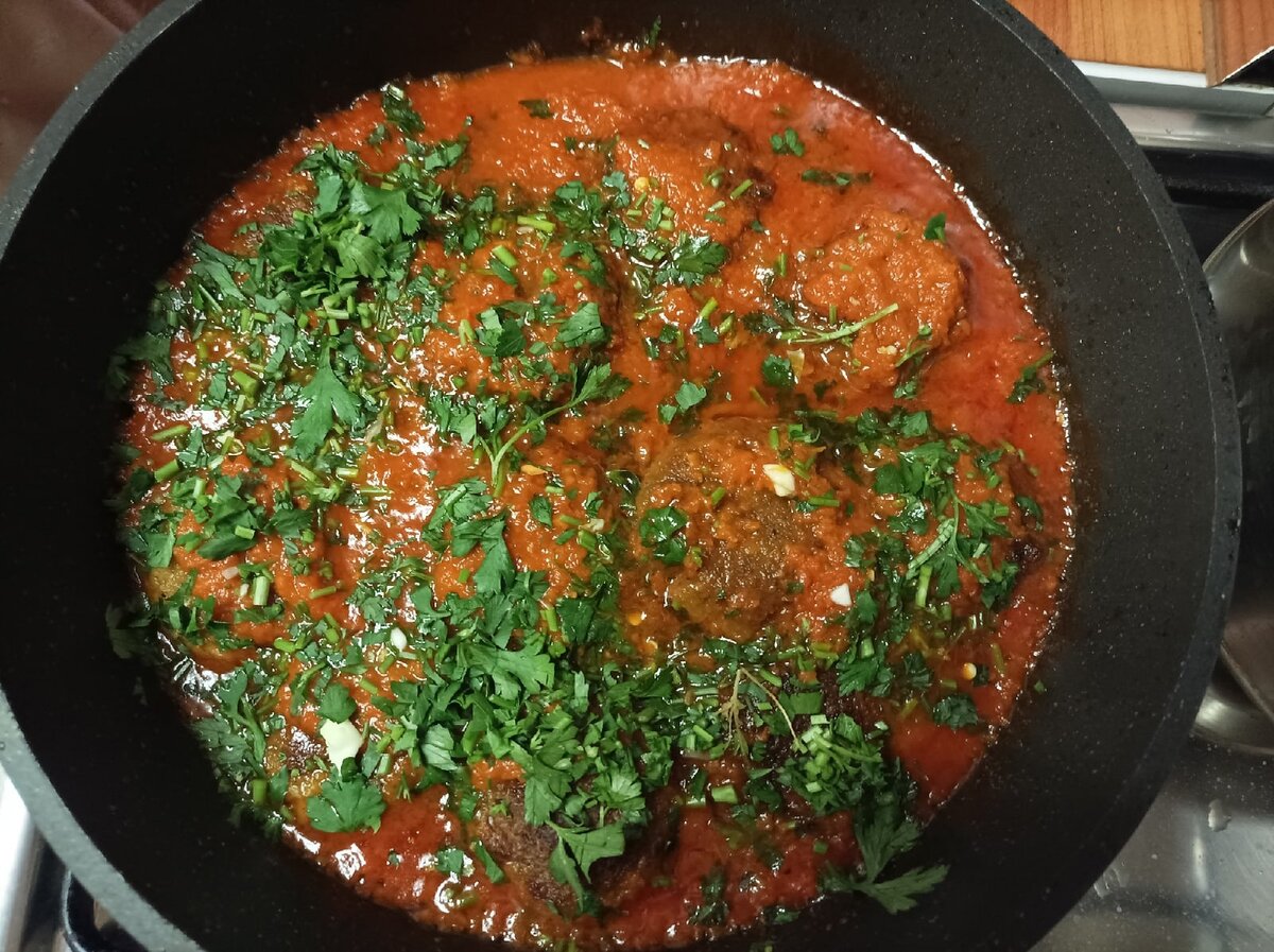 Процесс приготовления котлет из Пшенички (растительного белка)