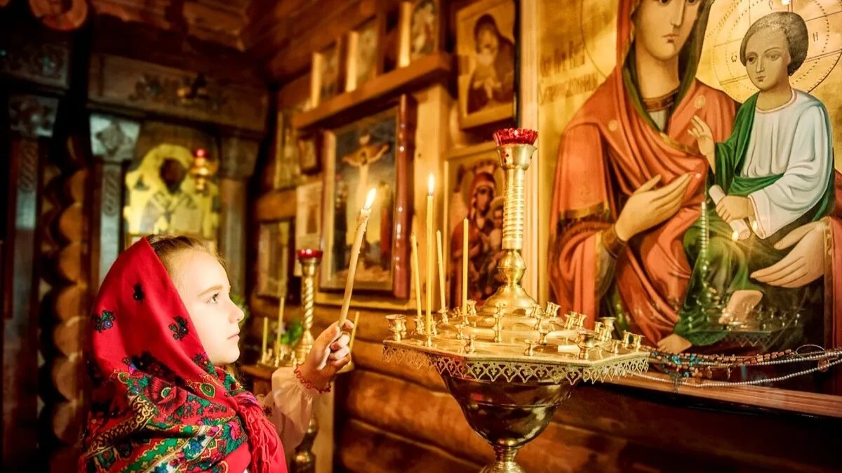 В Рождественский пост обязательно чтение молитв. Фото: pxhere.com