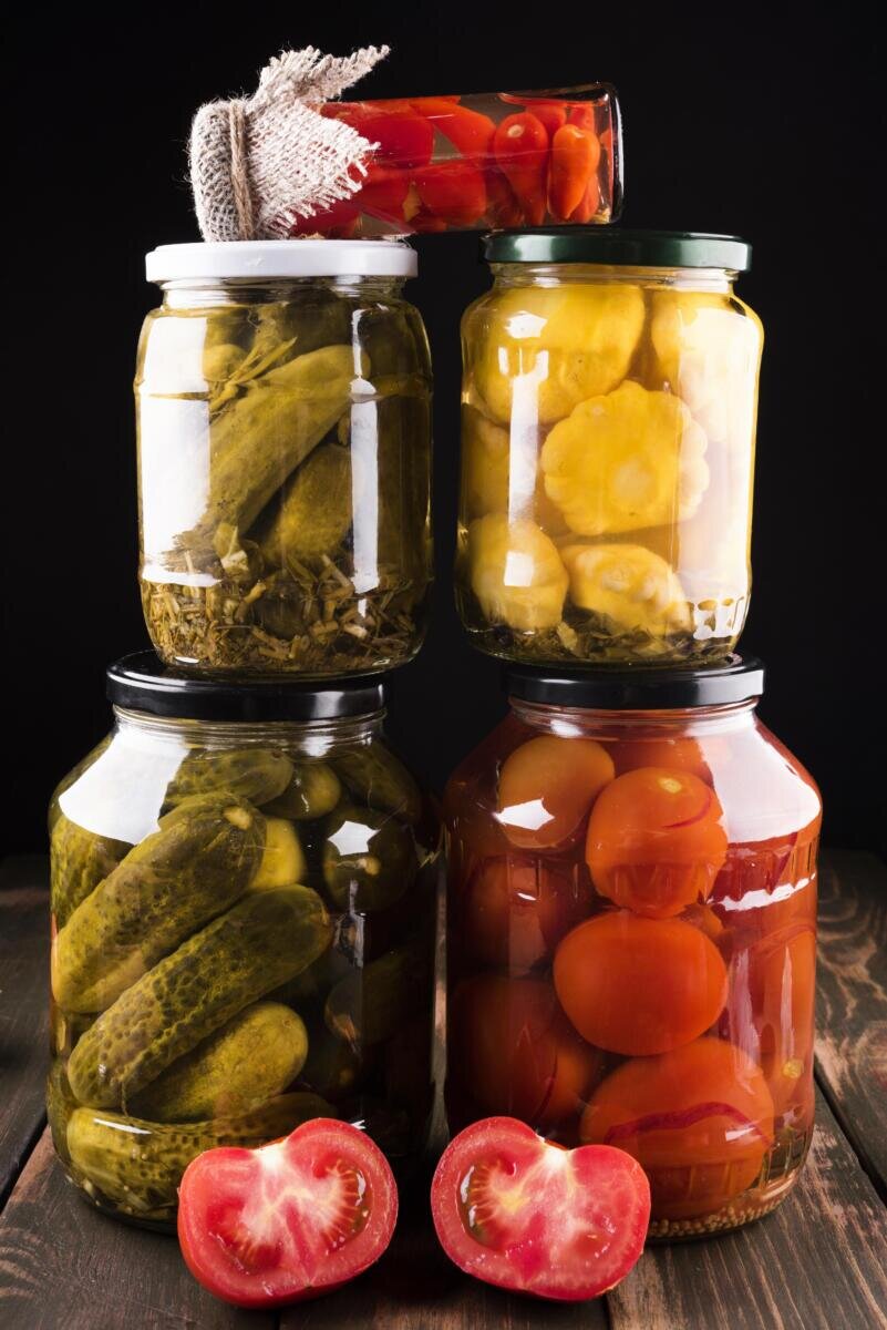 Какие крышки для соления. Pickled food.