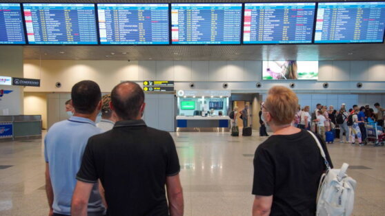    39 рейсов задержаны в Москве, еще 2 отменены Сергей Бунеев