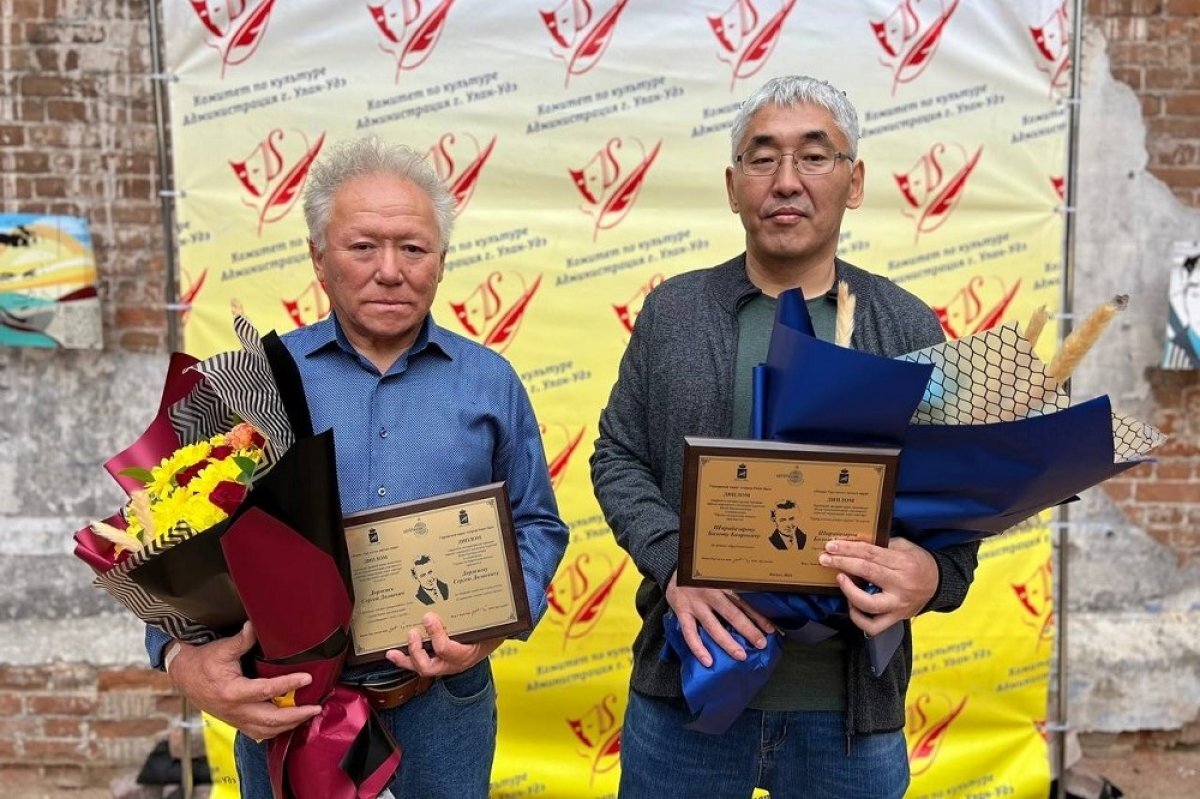    Автор повестей на бурятском языке С. Доржиев удостоен литературной премии