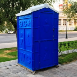 Туалетная кабинка Эконом – это лучший уличный биотуалет на даче и стройке ЗАЧЕМ СТРОИТЬ? — КУПИТЕ ГОТОВЫЙ ТУАЛЕТ! Дачник? Нужен туалет на дачу или для приглашенных строителей?-8