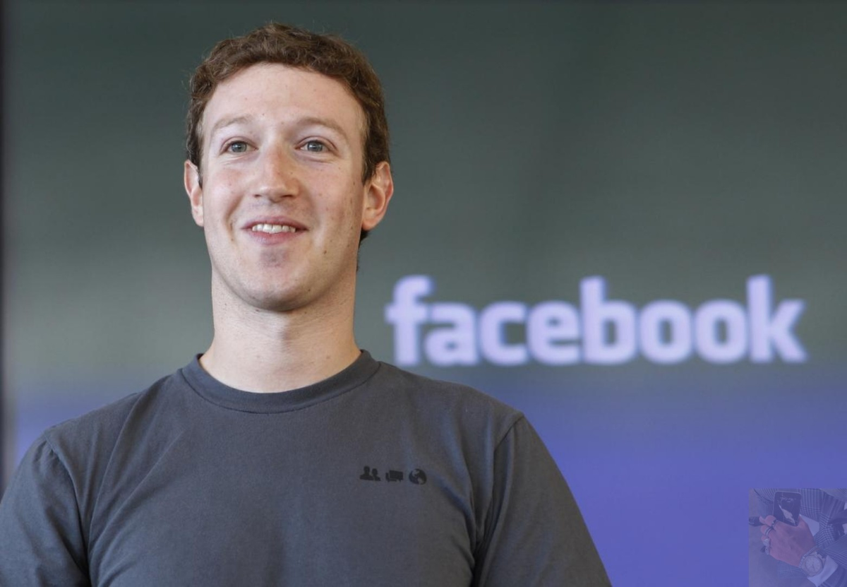 Марк Цукерберг- создатель популярной сети Facebook. 