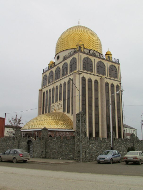 Мечеть в Урус-Мартане.