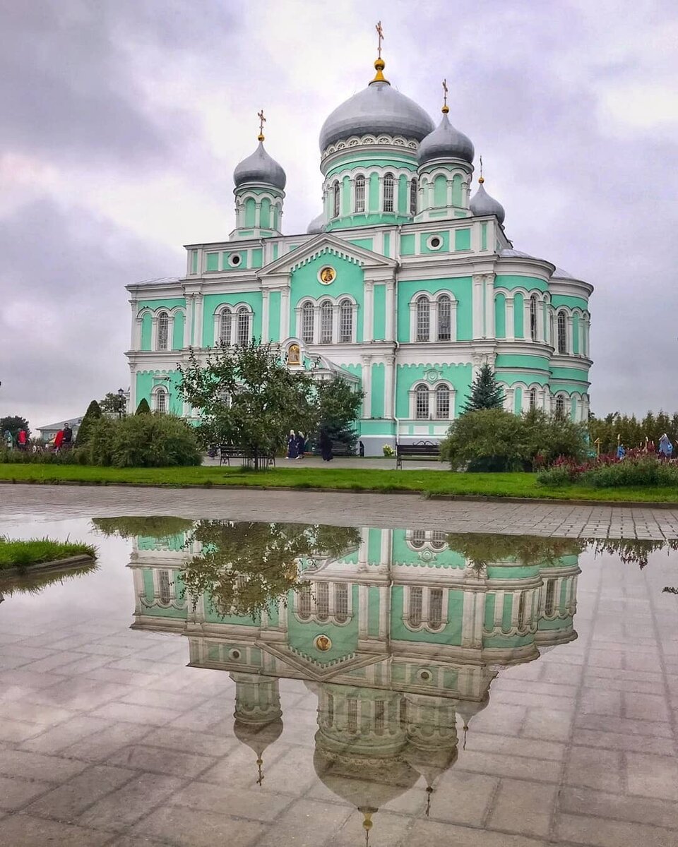 Свято Троицкий Серафимо Дивеевский первый храм