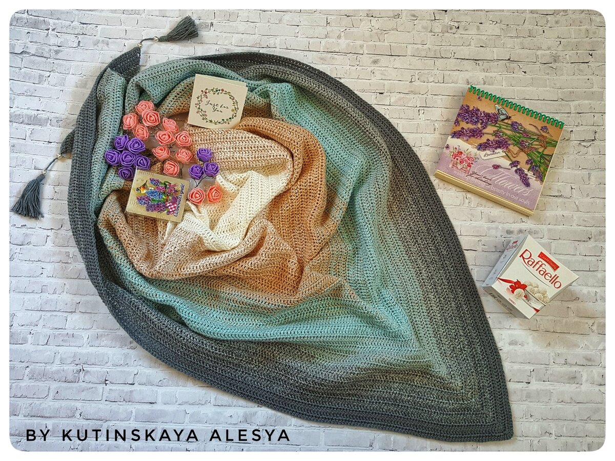 Бактус из пряжи YarnArt Flowers