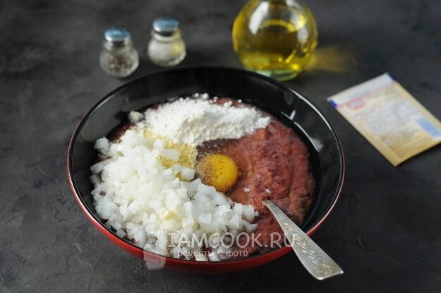 Как приготовить оладьи из куриной печени. Пошаговый рецепт. Вариант вкусного бюджетного ужина.