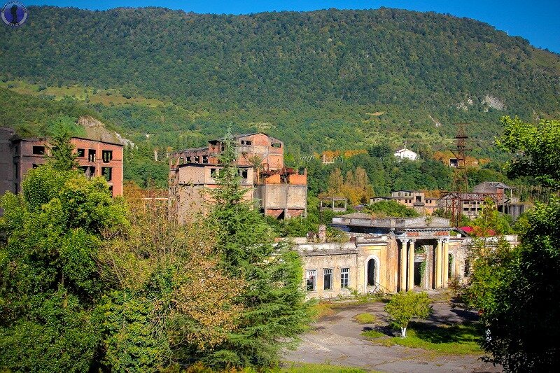 Ткуарчал город призрак фото