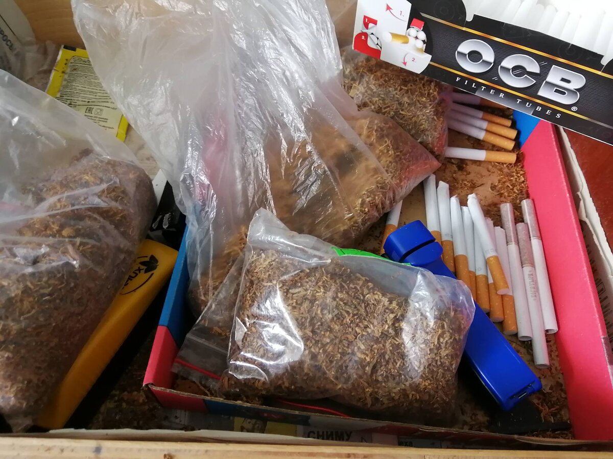 У каждого любителя подымить наверняка дома есть вот такой ящик