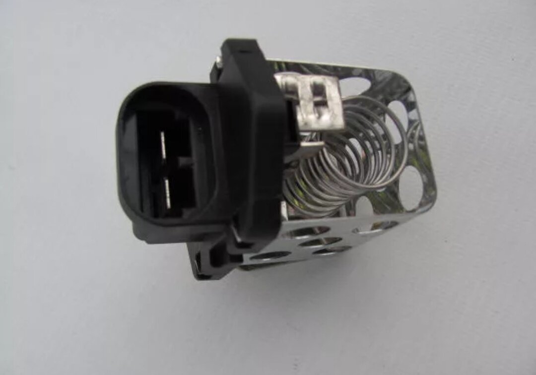 Терморезистор рено логан.