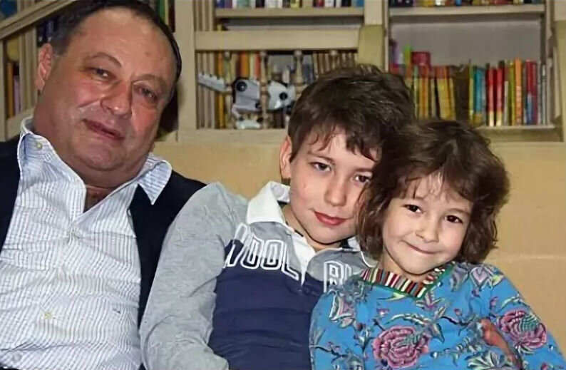 Ольга слуцкер биография и личная жизнь дети