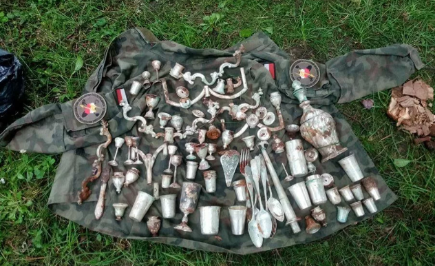 Серебренная посуда