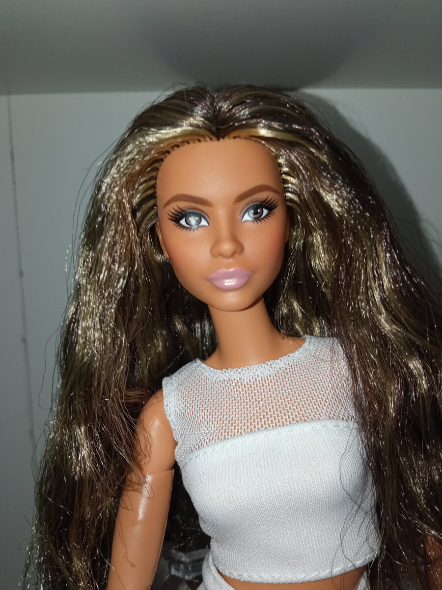 Лина, но у меня она - Элина