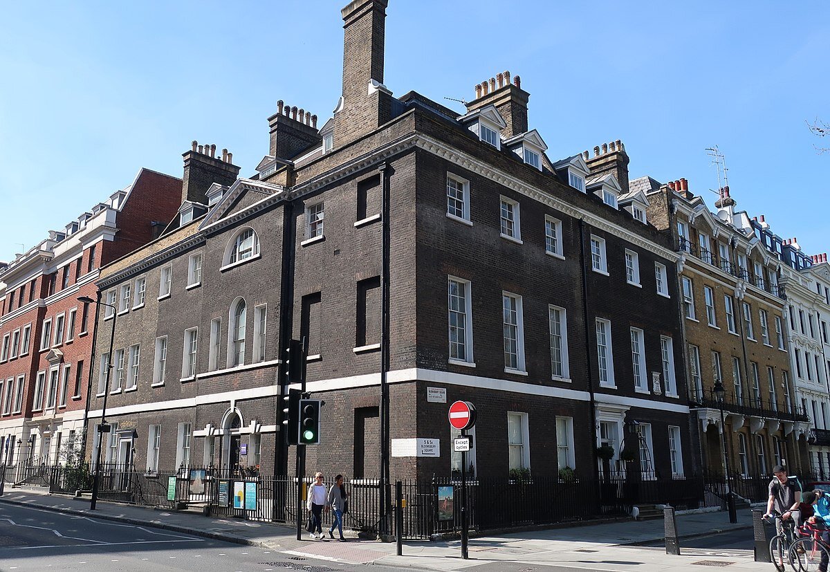 Пушкинский Дом, Великобритания