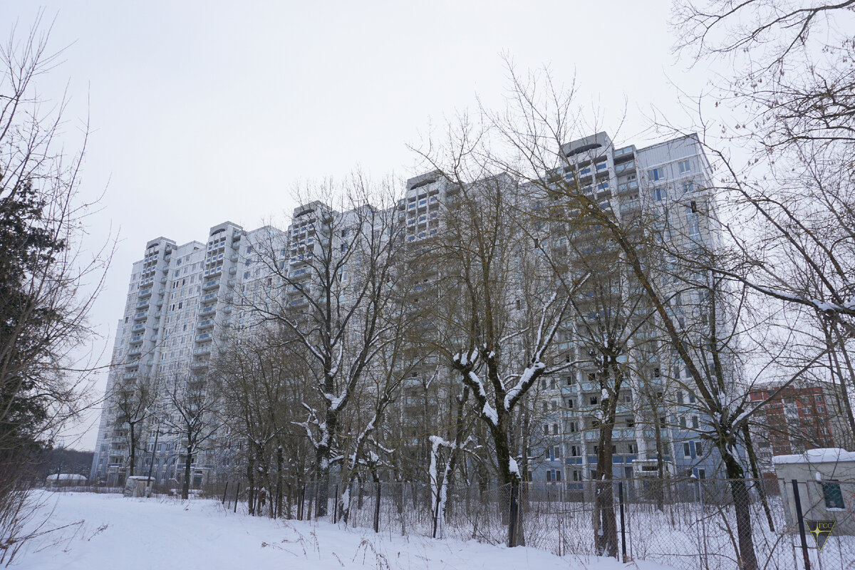 Квартал мёртвых многоэтажек в Подмосковье