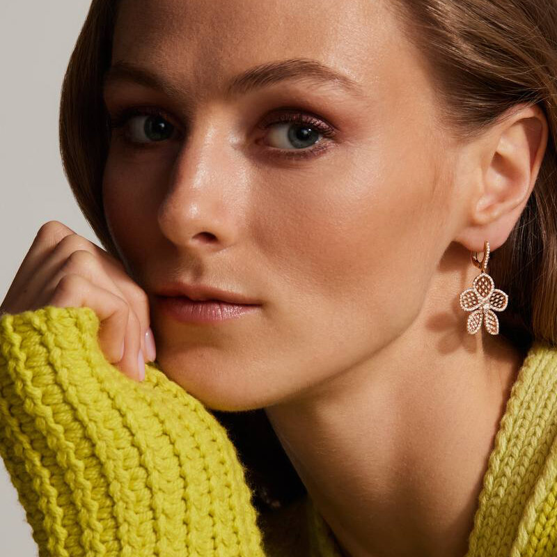 Серьги Mercury Russia из розового золота с бриллиантами