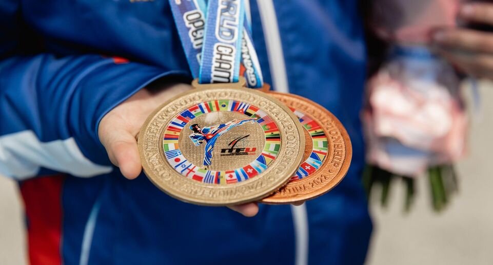     Телеканал "360"