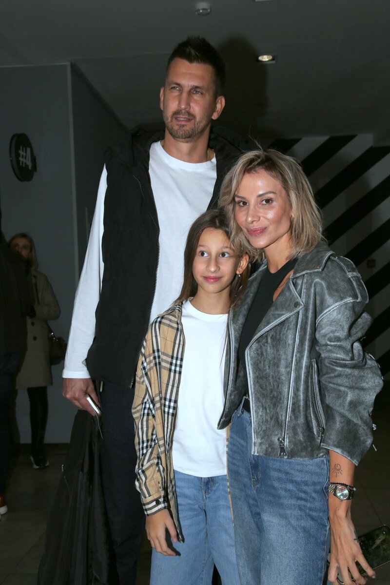     Спортсмен отлично поладил с дочкой Грачевского Василисой. Пара выглядела очень гармонично. Борис КУДРЯВОВ