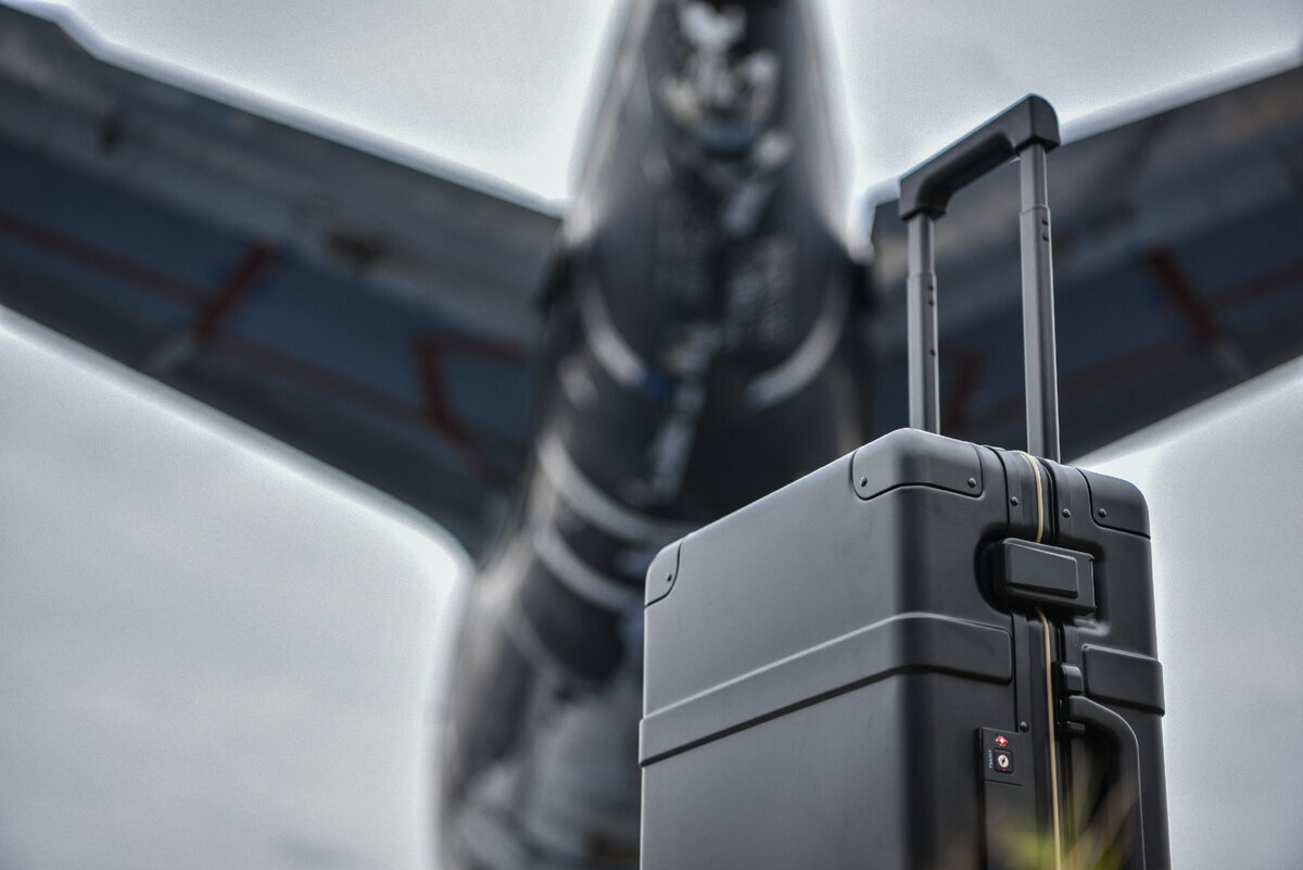 Чемодан Ninetygo Metal из авиационного алюминия